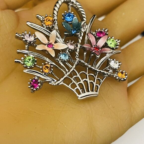 Vintage Rhinestone Enamel Flower Basket Brooch Floral Silver Spring Summer 1491 - Picture 4 of 10